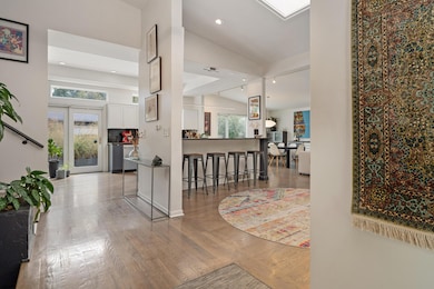 2276 Hoxton Ct, Columbus, OH 43220 - photo 6