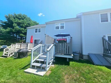 2697 Cranberry Hwy unit 15, Wareham, MA 02571 - photo 2