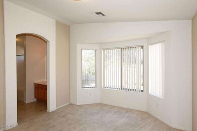 Master Bedroom2