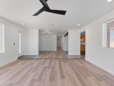 1341 E Ruth Ave, Phoenix, AZ 85020 - photo 4