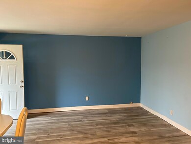 517 Page St, West Deptford, NJ 08096 - photo 2