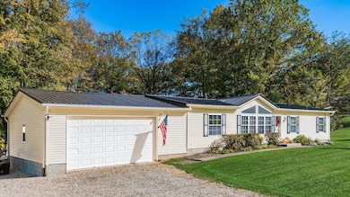 13306 Fairview Rd SE, Newark, OH 43056 - photo 2