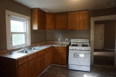 1304 35th St, Wichita Falls, TX 76302 - photo 6