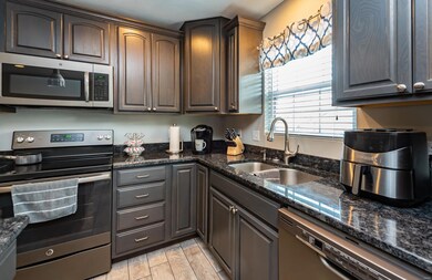 2060 Decker Rd, Maryville, IL 62062 - photo 5