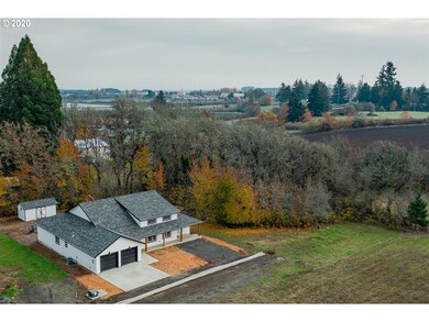 841 SW 1st St, Sheridan, OR 97378 - photo 5