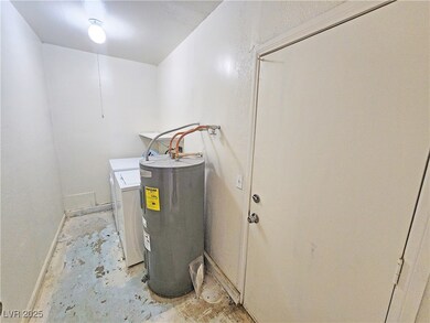 2091 Sycamore Ave unit 1, Pahrump, NV 89048 - photo 7