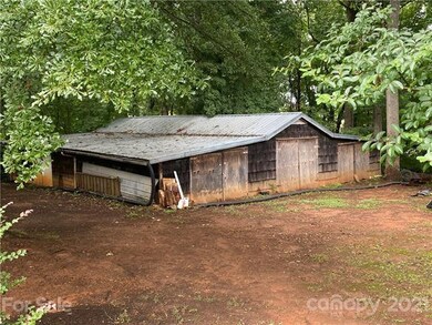 3026 Vernon St, Fort Mill, SC 29715 - photo 4