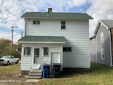 157 S Grove St, Bowling Green, OH 43402 - photo 4