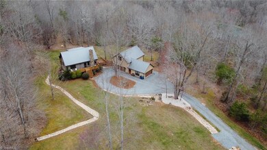 Large front yard to provide privacy