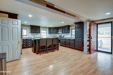 258 Kingsboro Ave, Gloversville, NY 12078 - photo 6