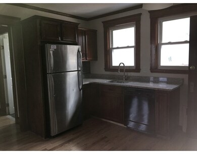 34 Oval Rd unit 1, Quincy, MA 02170 - photo 3
