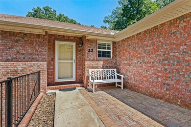 22 Kirkbridge Ln, Bella Vista, AR 72714 - photo 4
