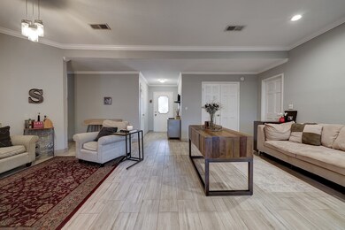 8318 Hot Springs Dr, Houston, TX 77095 - photo 7