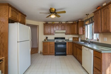 376 Stafford St, Charlton, MA 01507 - photo 6