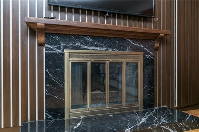 440 32nd St SE, Cedar Rapids, IA 52403 - photo 7