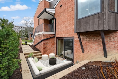 2S719 Williamsburg Ct unit 45, Oak Brook, IL 60523 - photo 6