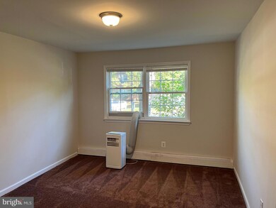 205 Garnet Dr unit 2H, Burlington, NJ 08016 - photo 7