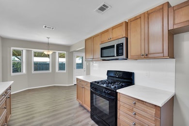 221 N Edgefield Rd, Waxahachie, TX 75165 - photo 7