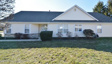 2736 Dalton Ln, Toms River, NJ 08755 - photo 3