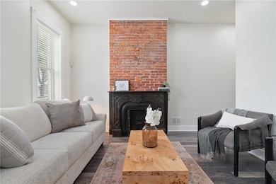 184 36th St, Pittsburgh, PA 15201 - photo 4