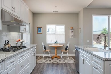Breakfast nook