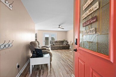 250 Elbert St, Chatsworth, GA 30705 - photo 4