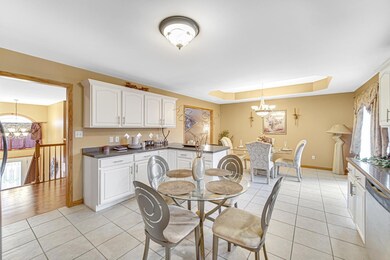 9001 Drake Dr, Saint John, IN 46373 - photo 2