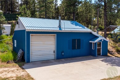 shop/garage