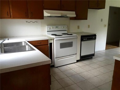 196 Chases Pond Rd, York, ME 03909 - photo 2