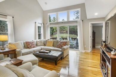 2 Hutchens Mews unit 2, Plymouth, MA 02360 - photo 5