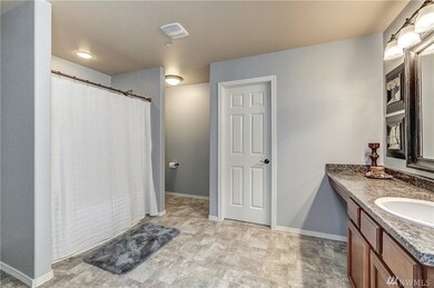 1238 Burnside Place, Dupont, WA 98327 - photo 4