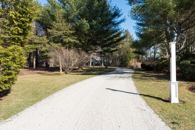 211 Coonamessett Cir, East Falmouth, MA 02536 - photo 3