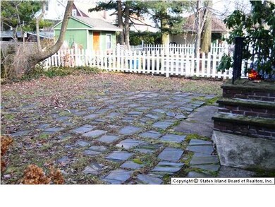 185 Kemball Ave, Staten Island, NY 10314 - photo 5