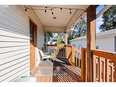 260 N 4th St, Saint Helens, OR 97051 - photo 5