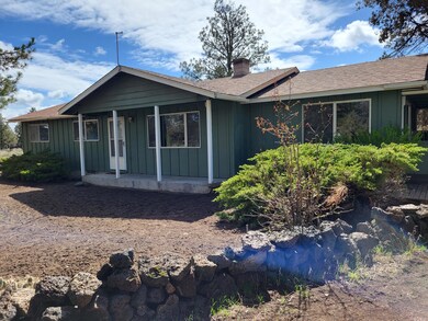 22963 Manzanita Ct, Bend, OR 97701 - photo 3