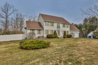 45 Buckingham Dr, Londonderry, NH 03053 - photo 2