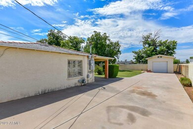 Parking-Detatched Garage