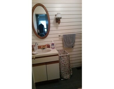 11 Verndale St unit 2, Brookline, MA 02446 - photo 7