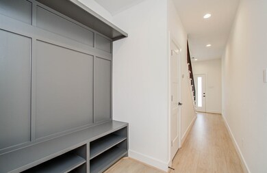 132 E 39th St, Houston, TX 77018 - photo 5