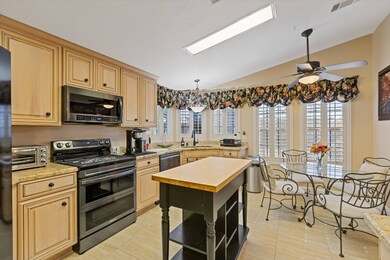 2550 S Ellsworth Rd unit 38, Mesa, AZ 85209 - photo 3