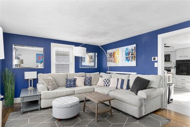 18 N Fair St, Warwick, RI 02888 - photo 2