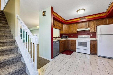 1460 Daleview Dr unit 9, Marion, IA 52302 - photo 7