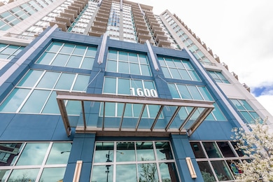 Lakeside Tower Condominiums unit 501, Chicago, IL 60616 - photo 2