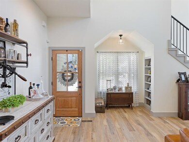 520 N Division St, Guthrie, OK 73044 - photo 5