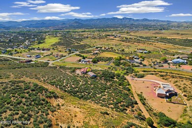 599 S Apache Knolls Trail, Dewey-Humboldt, AZ 86327 - photo 6