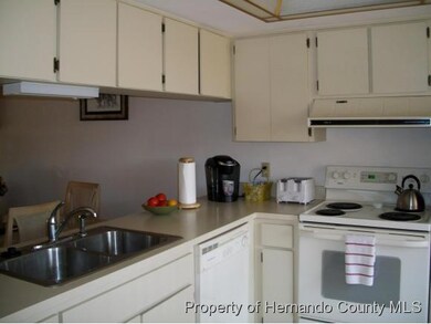 2163 Forester Way, Spring Hill, FL 34606 - photo 7