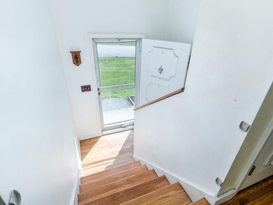 44 Cambridge Rd, Nashua, NH 03062 - photo 4