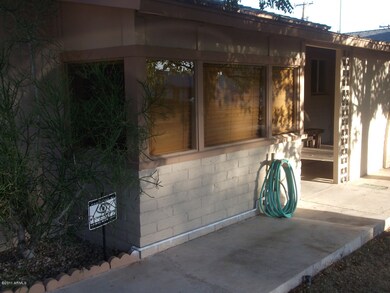 FRONT OF HOUSE