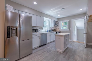 6804 Gunder Ave, Middle River, MD 21220 - photo 7