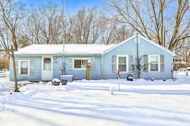 413 S Buffalo St, Warsaw, IN 46580 - photo 2